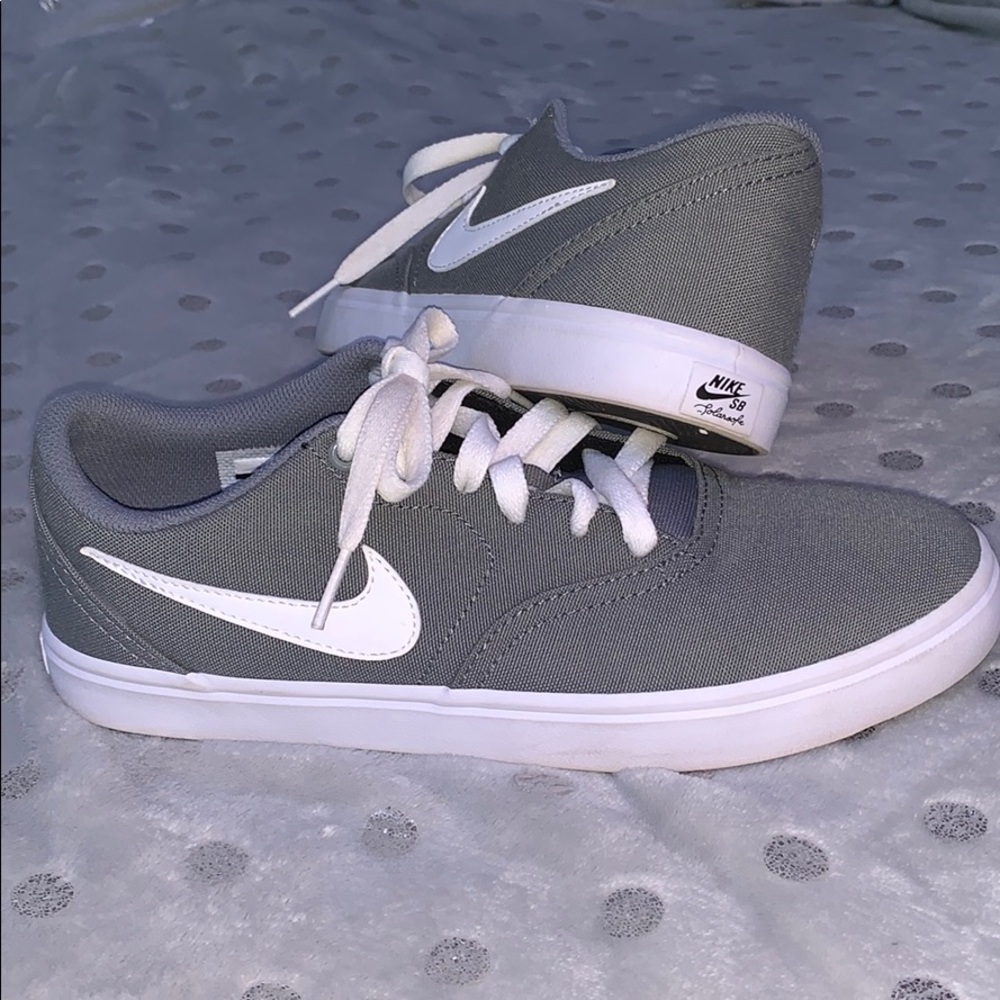 NIKE SB shoes